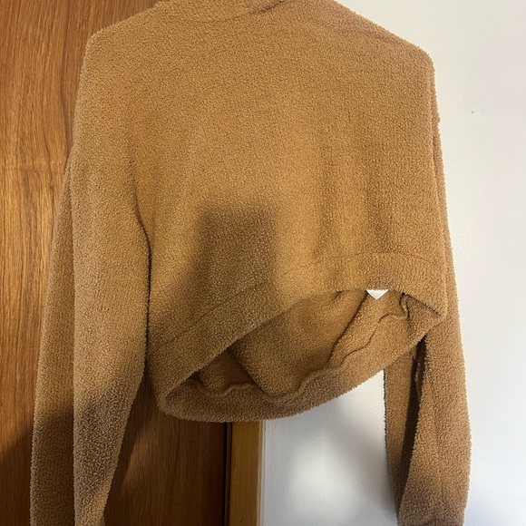 Used Flirtitude Active Girls Warm Brown Crop Top Sweater - Picture 1 of 2